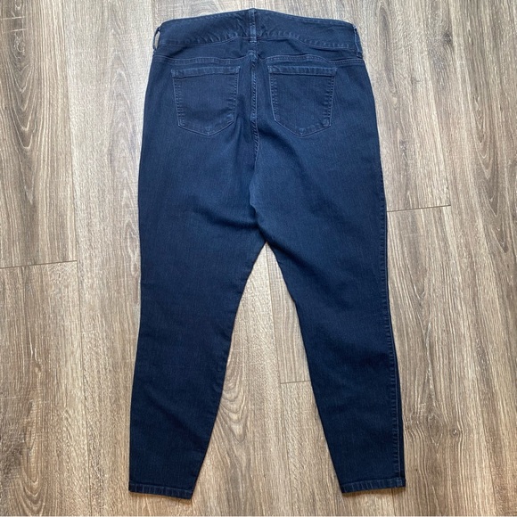 Torrid dark navy jeggings, sz 16 short - Picture 7 of 15